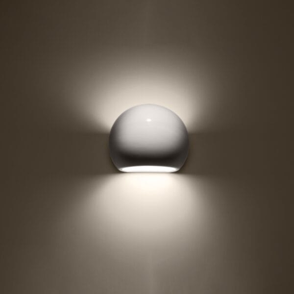 Varnished Wall Lamp GLOBE White Gloss Café Au Lait PONTIUS